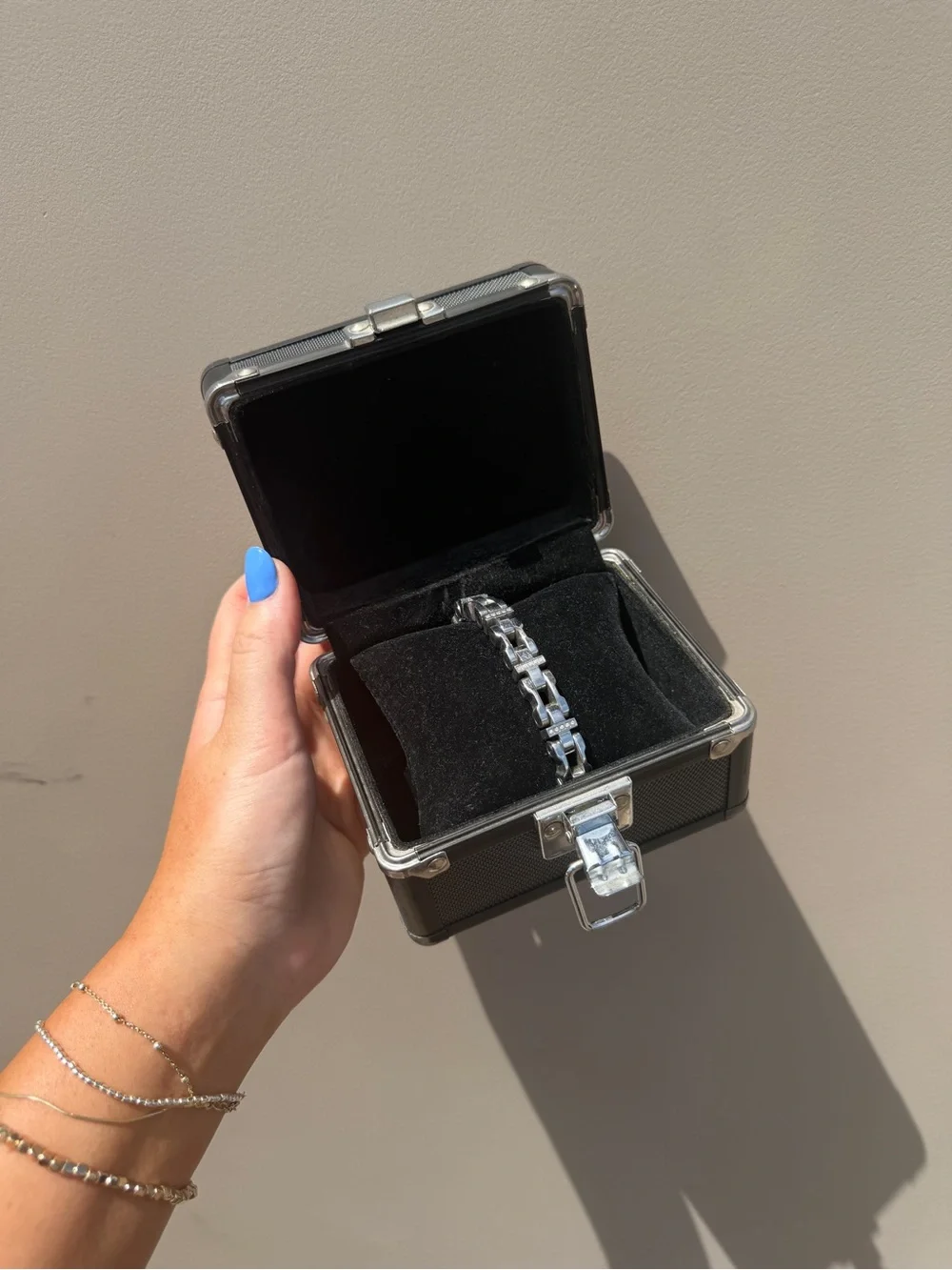 Simmons Jewelry - Silver Diamond Link Bracelet